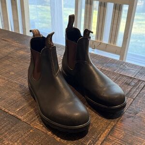 Blundstone Men's Black and Brown Leather Boots